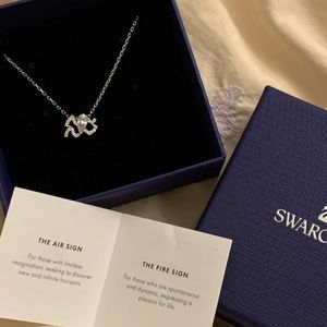 Swarovski crystal zodiac pendent necklace - Aquarius